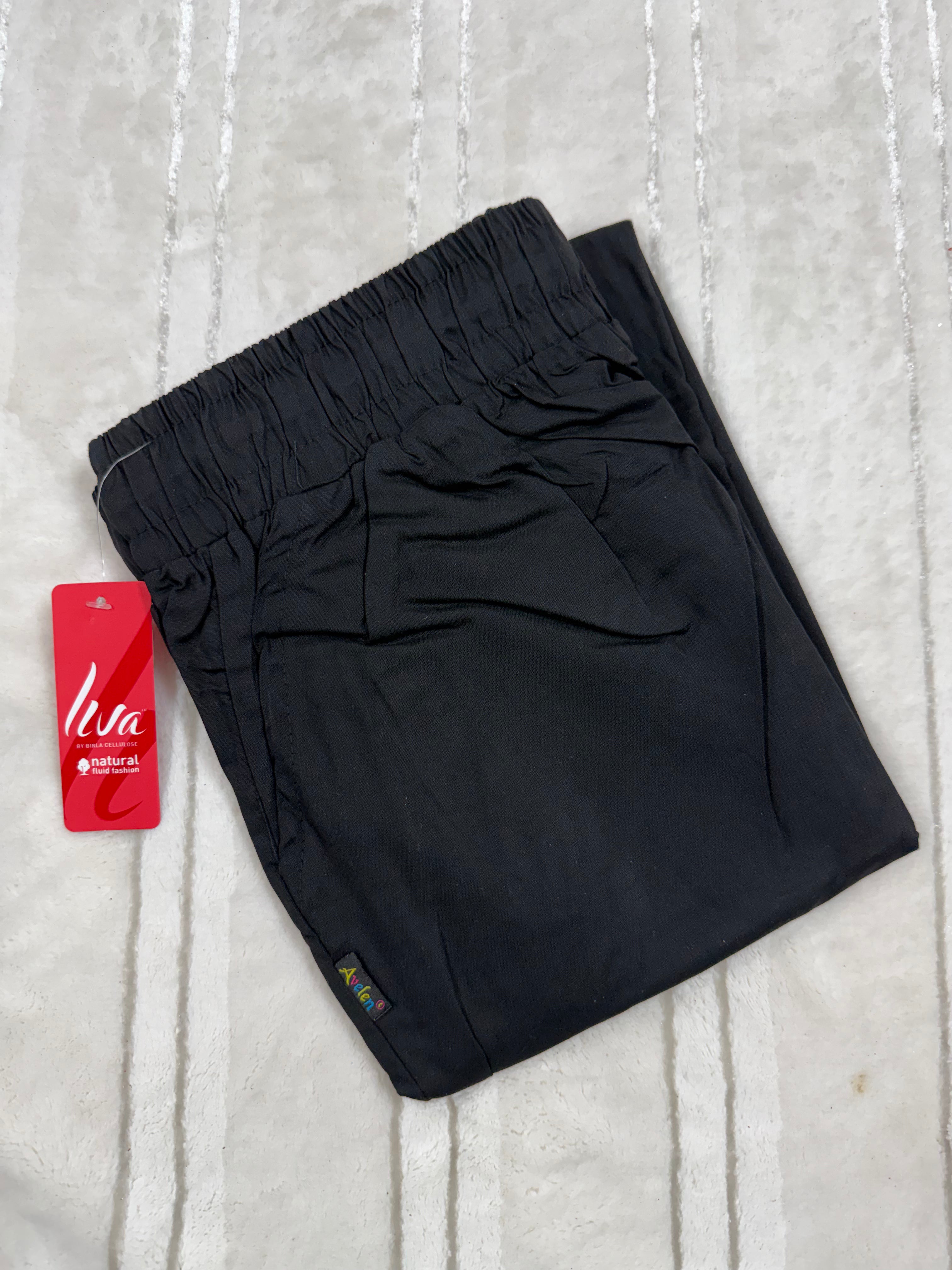 Straight cut pants