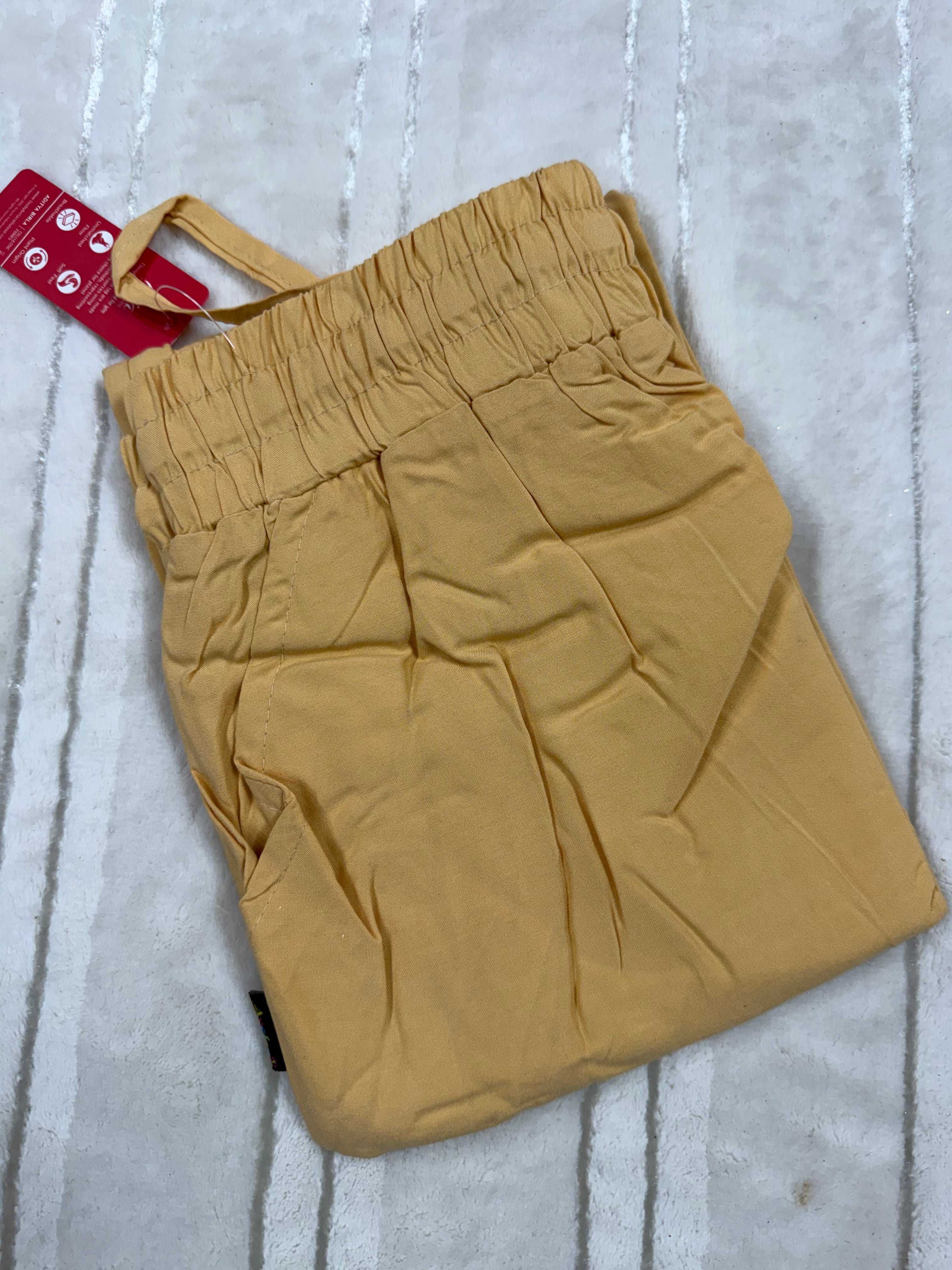 Straight cut pants