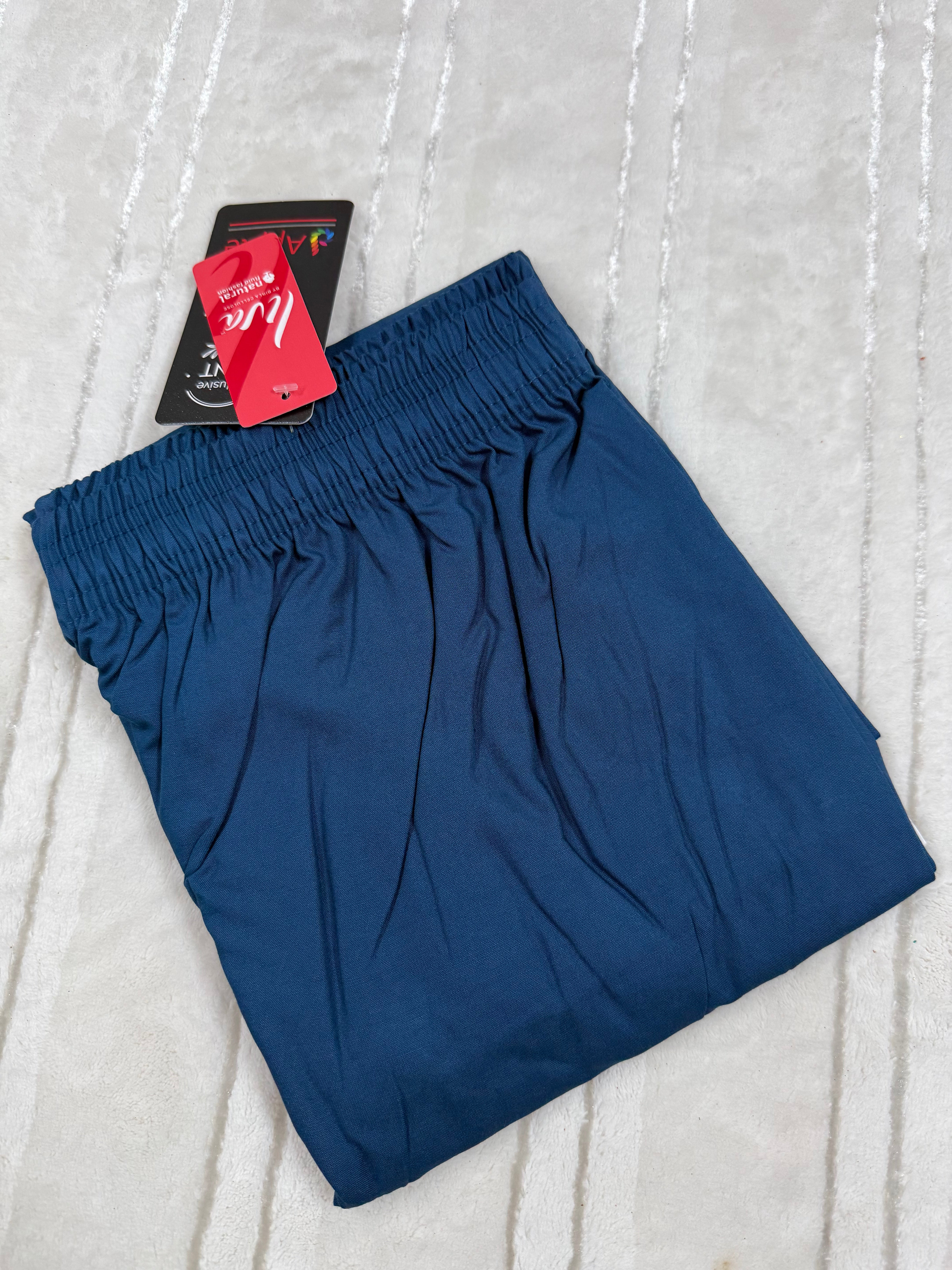 Straight cut pants